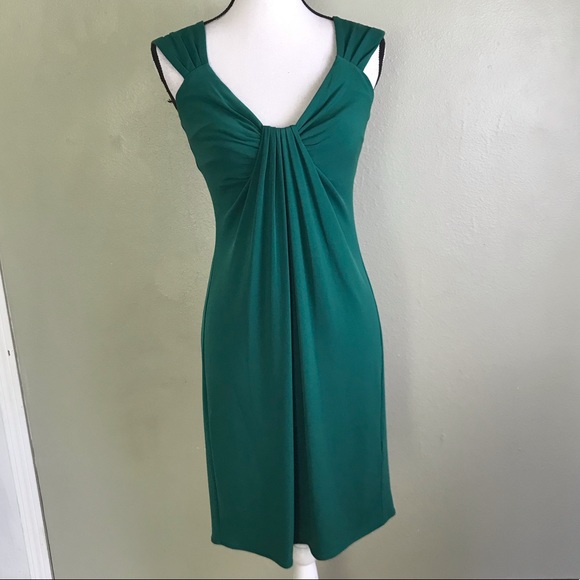 London Times Dresses & Skirts - London Times Green Sleeveless Dress Size 6
